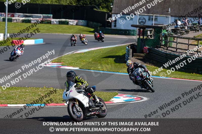 enduro digital images;event digital images;eventdigitalimages;mallory park;mallory park photographs;mallory park trackday;mallory park trackday photographs;no limits trackdays;peter wileman photography;racing digital images;trackday digital images;trackday photos
